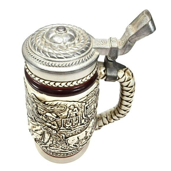 Vintage Avon Beer Stein Cattle Drive Chuck Wagon Scene Pewter Lid JE380 - Picture 4 of 9
